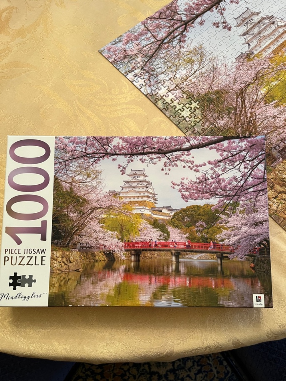 EUC Himeji Castle, Japan-Cherry Blossom Mindbogglers Puzzle 1000-Piece